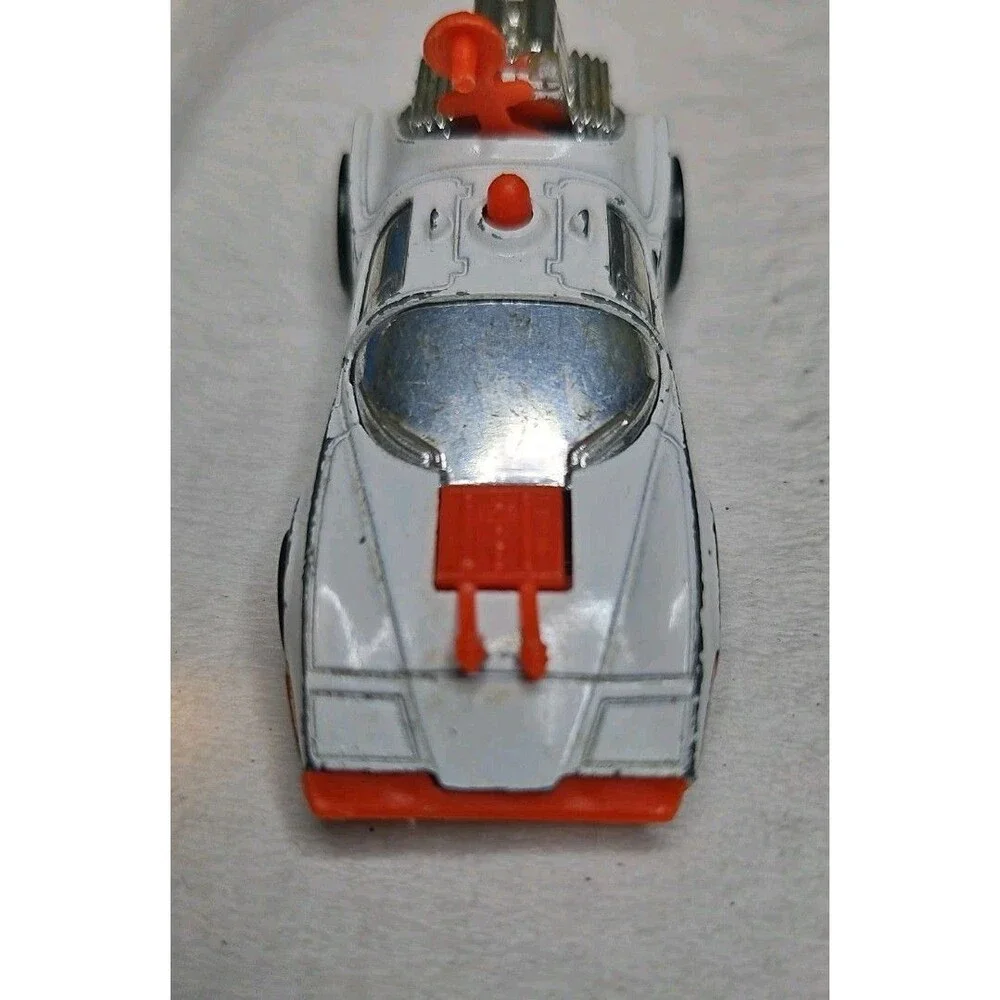 VINTAGE 1977 HOT WHEELS SCIENCE FRICTION SPACE COP MATTEL HONG KONG